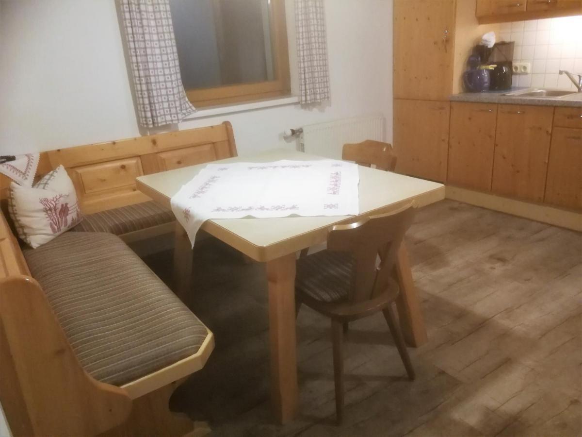 Appartement-Pension Familie Gewessler Бад-Миттерндорф Экстерьер фото