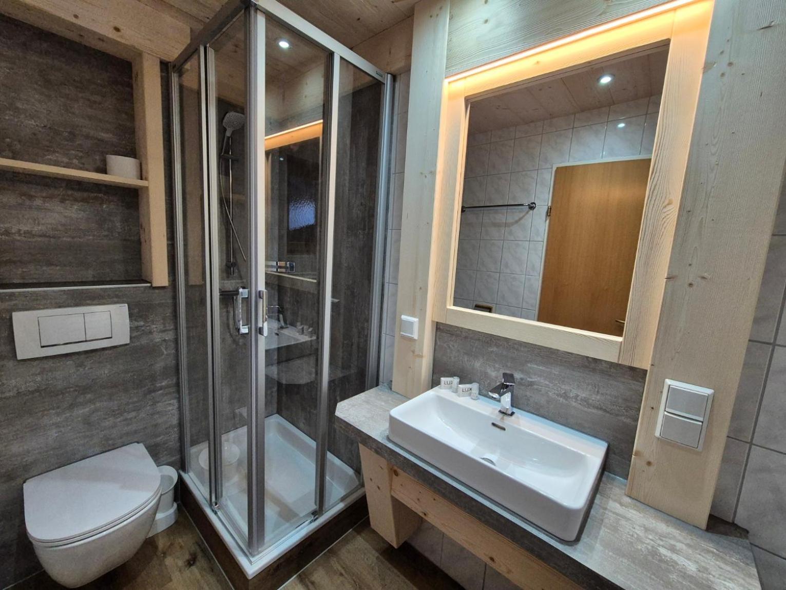 Appartement-Pension Familie Gewessler Бад-Миттерндорф Экстерьер фото