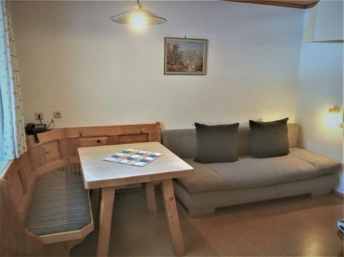 Appartement-Pension Familie Gewessler Бад-Миттерндорф Экстерьер фото